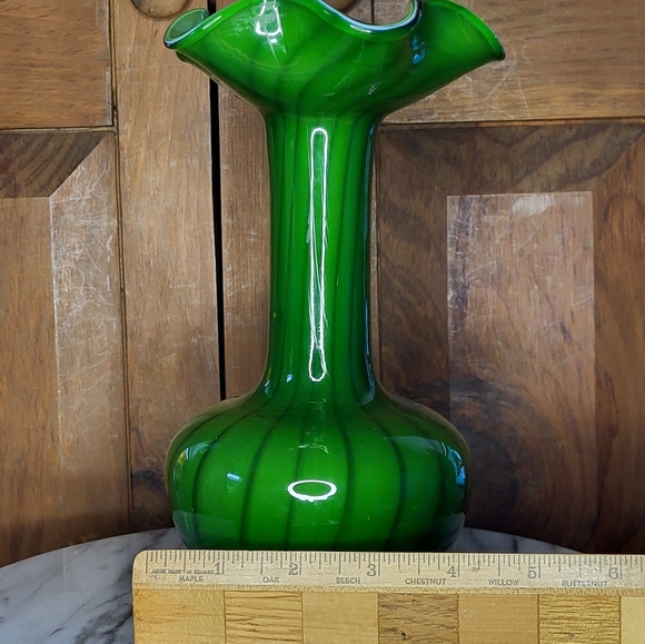 Green Glass Vase - Picture 8 of 11